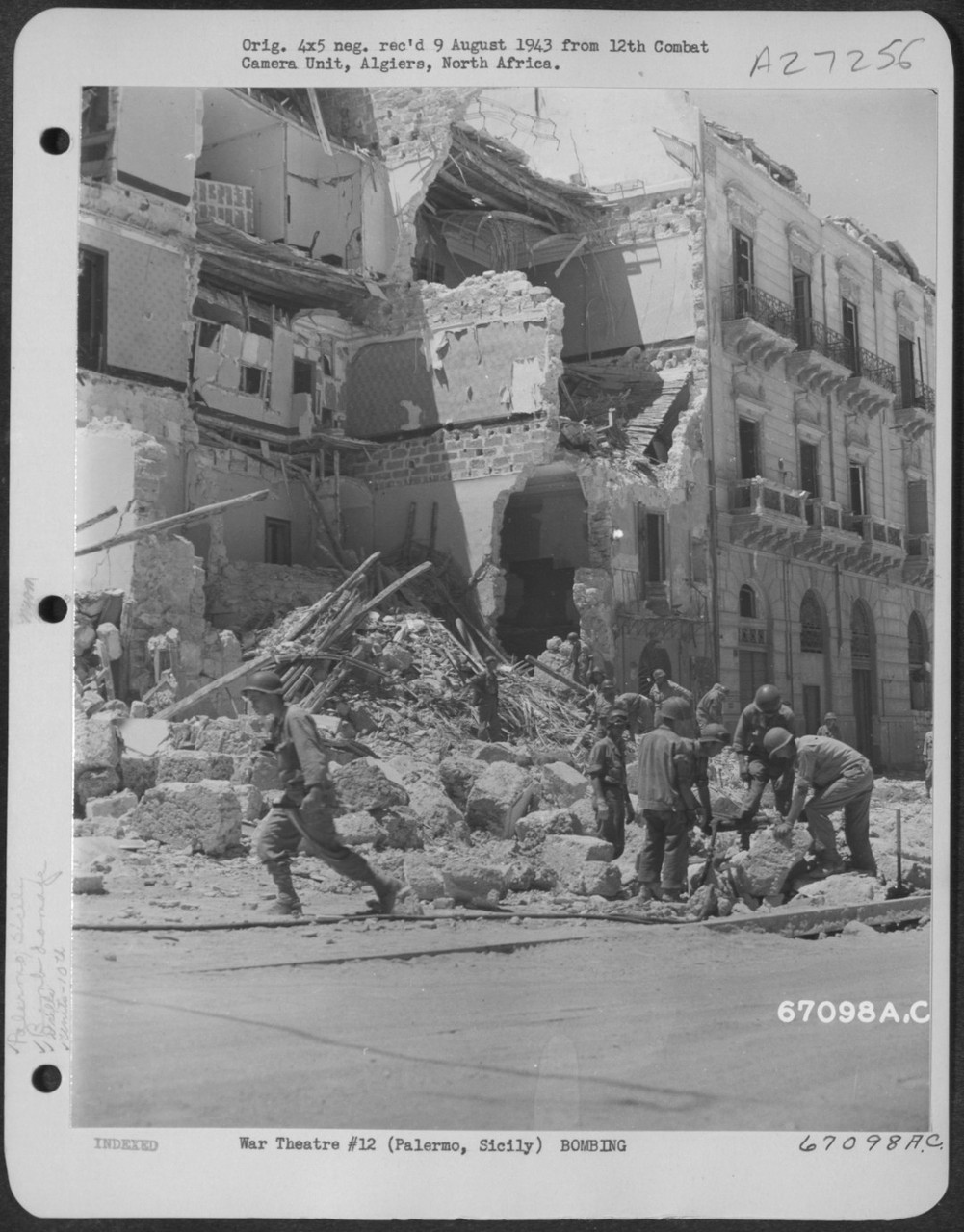 De bombardementen op Messina en Palermo