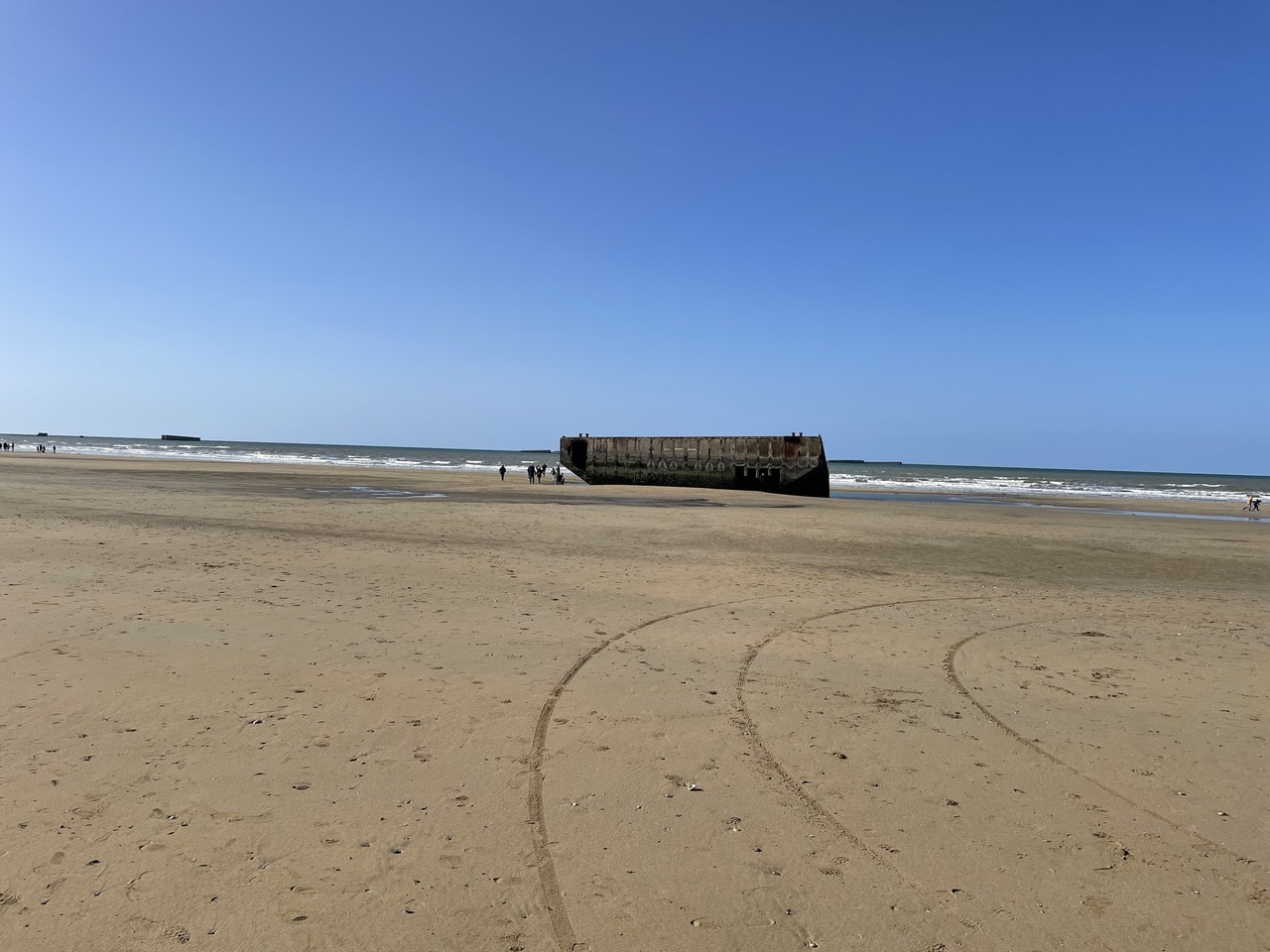 Mulberry Harbour B