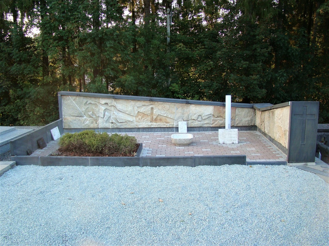 Monument à la mémoire des victimes du camp spécial de la Gestapo des usines Krupp